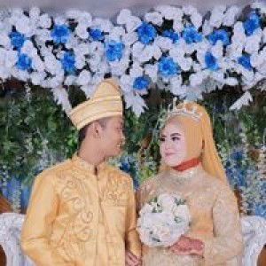 Fitri Yamani profile icon