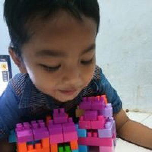 Momy Alifiandra profile icon