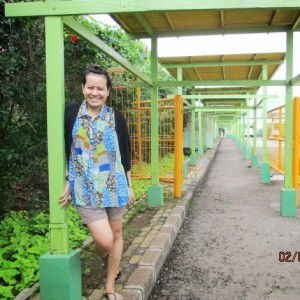 nyoman Intan profile icon