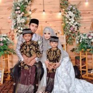 Nafi'atur Rizqi profile icon