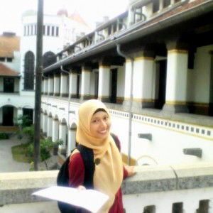 ulfatun nisa profile icon