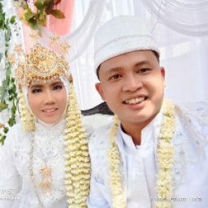 Dewi kusumawati profile icon