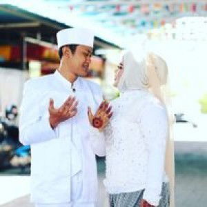 Shally Fitriie Jullianti profile icon