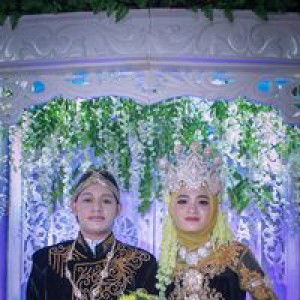 astika febriani lestari profile icon