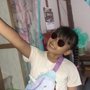 Hela Lariz profile icon