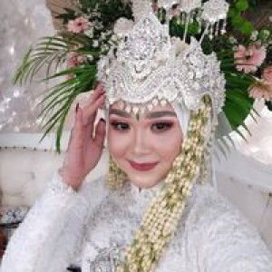 Eni PuspitaSari profile icon