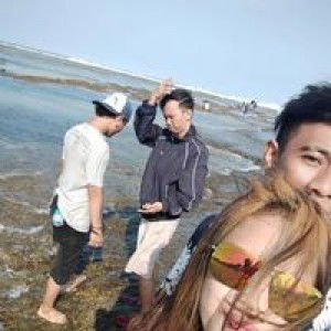 Mira Meidinia profile icon