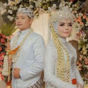 ErnNa AL-akhsan profile icon