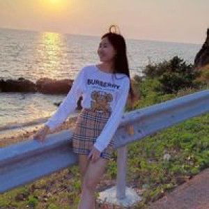 Intira In profile icon