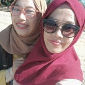 Umrah Bakri profile icon