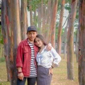 Sarah Azhri profile icon