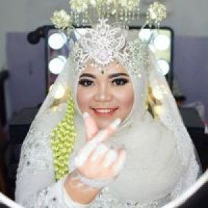Lufiah Anggraini profile icon