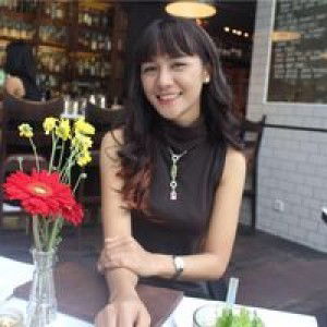 Dwi Puspitasari profile icon