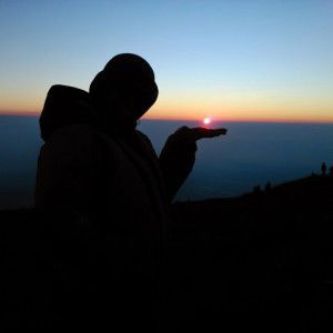 Dini Uswatun Ch profile icon