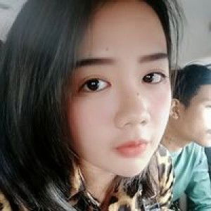 ตอง 'ลี่' profile icon