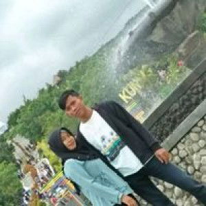 Santa Dwi Anjani profile icon