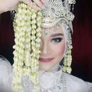 Diana Sri Safitri profile icon