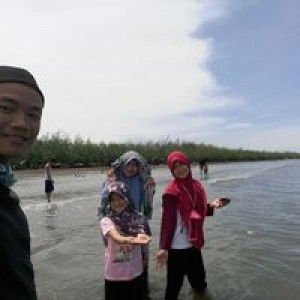 Neneng Fadlillah profile icon