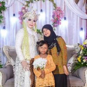 Teanee Imit profile icon