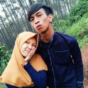 Poppy Silvianii profile icon