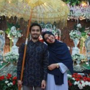 Melly Elvia profile icon