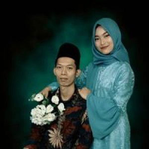 Izatul Makhfiyah profile icon