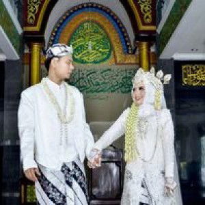 Nely Nur Farkhati profile icon