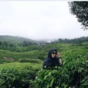 Devia Agustiani profile icon