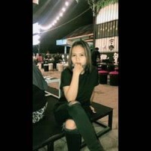 Putrinur Witasari profile icon