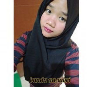 Desi Selviani profile icon