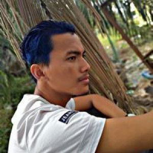 Luqman Hakim Rozi profile icon