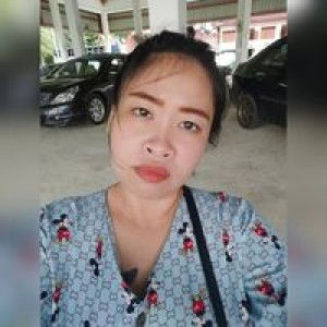 Rattana Wichianlom profile icon