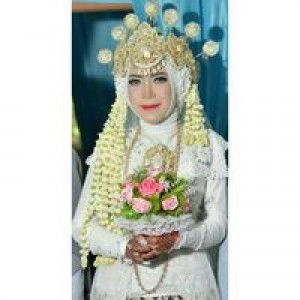 Lia Yulianty profile icon