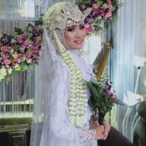 Nur sri puspa profile icon