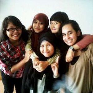 Siti Raisyah profile icon