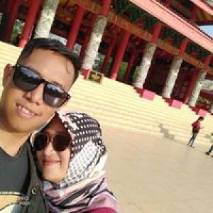 Nunia Ari Astuty profile icon