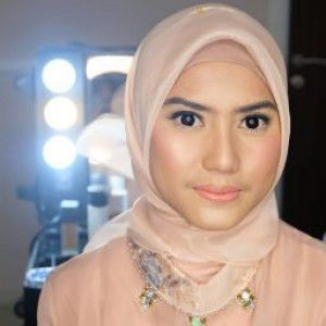 laras sastra profile icon