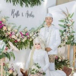 Dhieny Hanya Mlik Dyaa profile icon