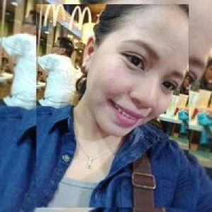 ReynaJoy Crisostomo profile icon