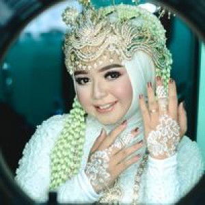 Rahayu Putri Erwani profile icon