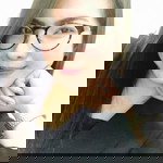 Inah Dela Cruz-Lobrido profile icon