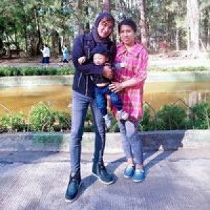 Marlette T. Acero profile icon