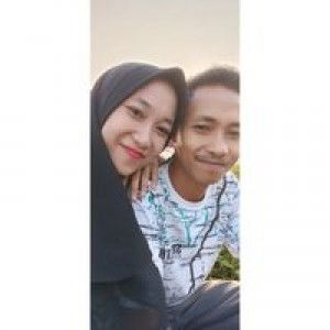 Julia Safitry Andriany profile icon