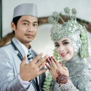 Dwi Wulandari profile icon