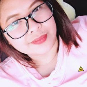 Maria April Benosa profile icon