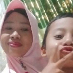 Nur Hidayati profile icon