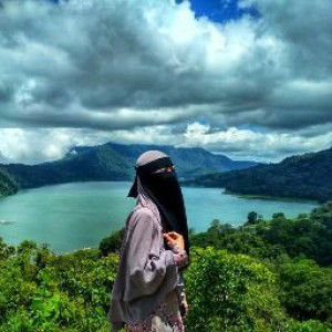 Nurul Hidayah profile icon