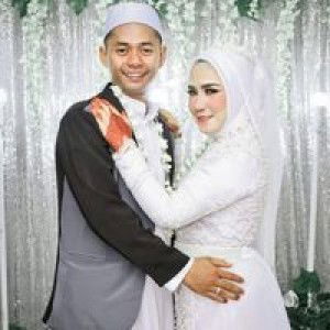 Della Della profile icon