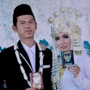 Evi Puspita Amoorea profile icon