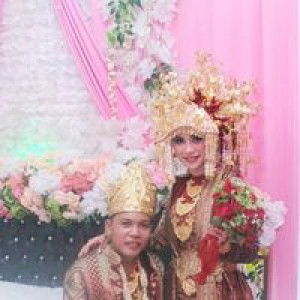 Octa Anggraini profile icon